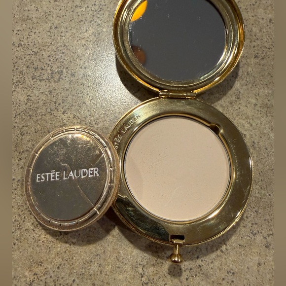 Estee Lauder Golden Floral Compact Lucidity Makeup Transparent 06 Pressed Powder - Picture 2 of 6